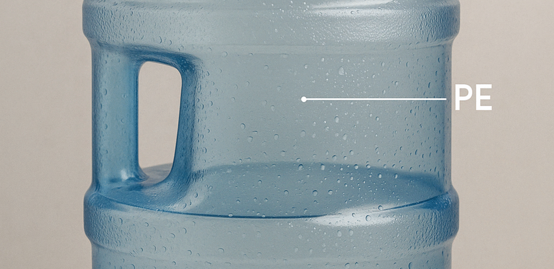 garrafon de agua sus materiales