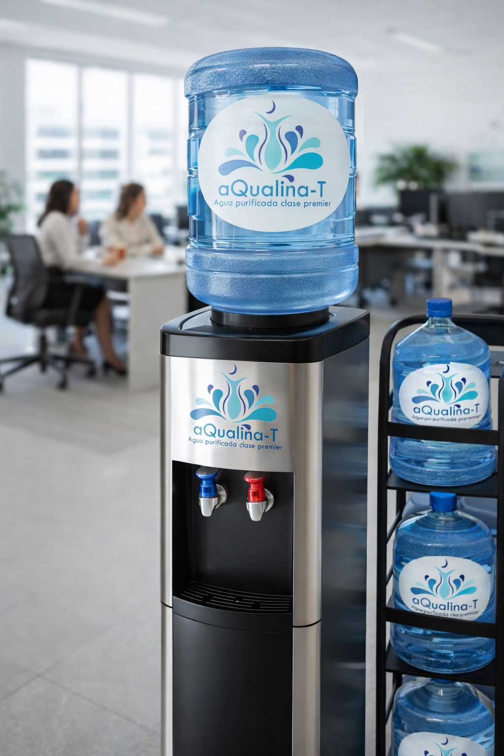 Suministro de agua purificada Aqualina-T en área de descanso de oficina moderna